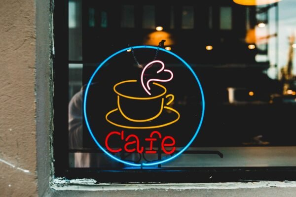 7 Tren Desain Website Cafe 2026 untuk Menarik Pelanggan 7 Tren Desain Website Cafe 2026 untuk Menarik Pelanggan